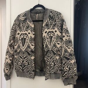Free people printed quilted bomber jacket size medium